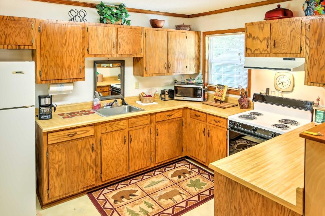 Lakefront Mountain Rest Cottage With Gas Fireplace! Walhalla Екстериор снимка